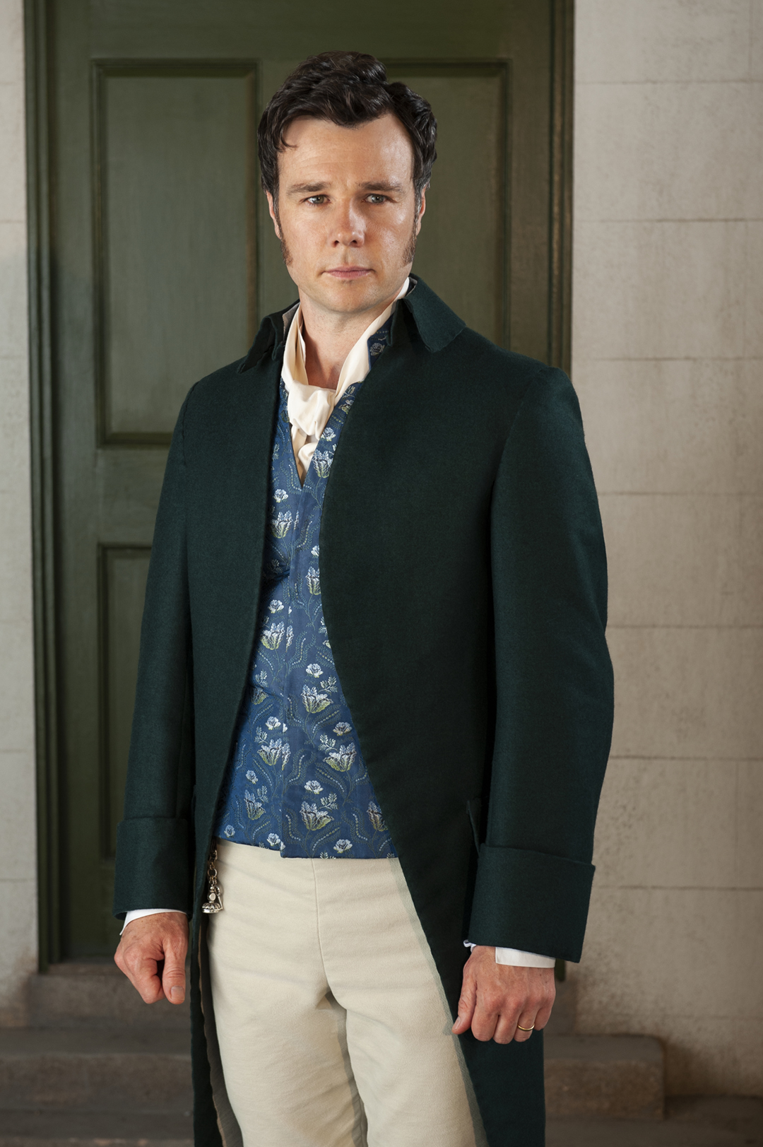 Bridgerton. Rupert Evans as Edmund Bridgerton in episode 203 of Bridgerton. Cr. Liam Daniel/Netflix © 2022
